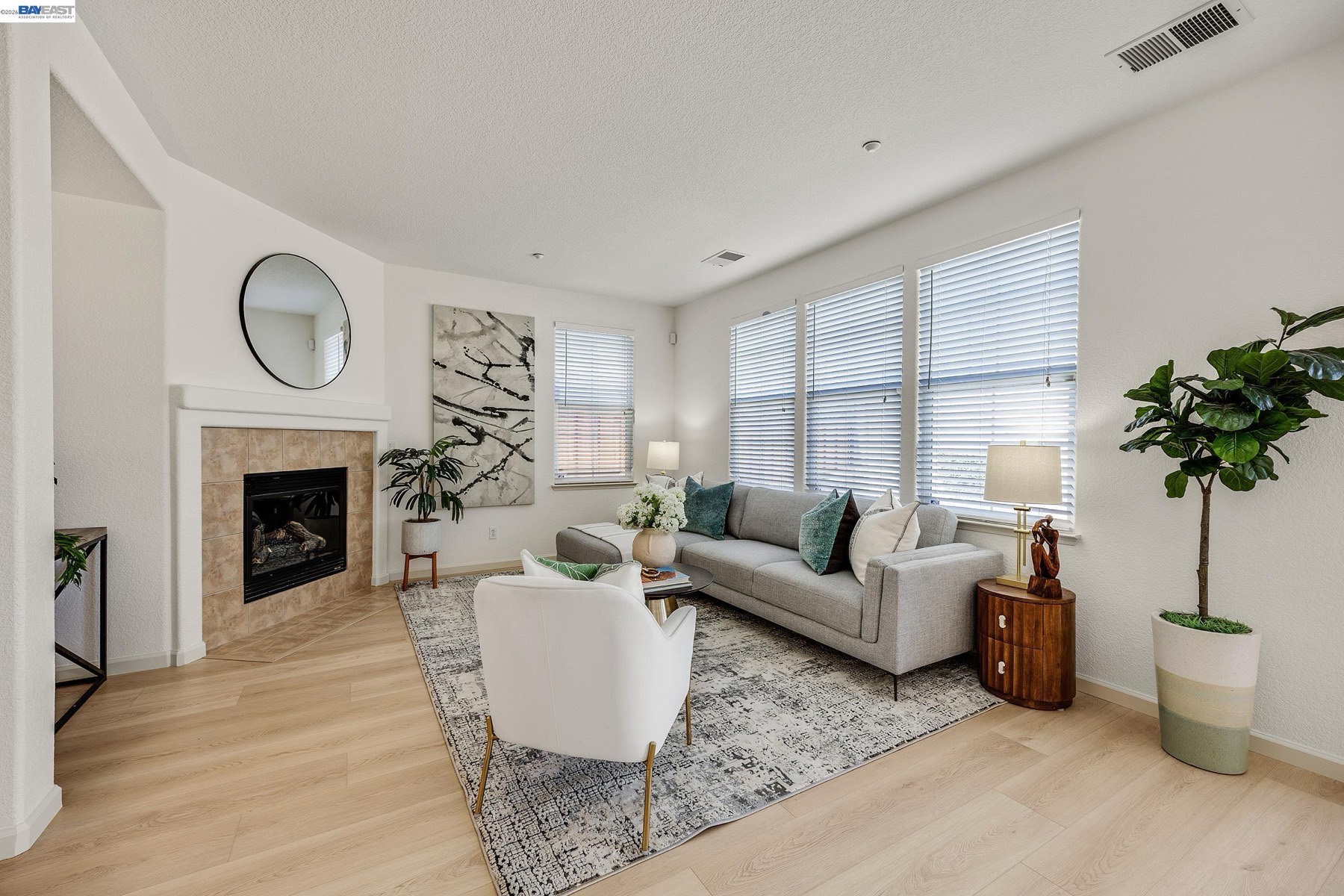 221 Dutra Vernaci Dr, Union City | Open House Sat & Sun, June 13 to 14 | 4 Bed Foothill Glen Home, $1,399,900