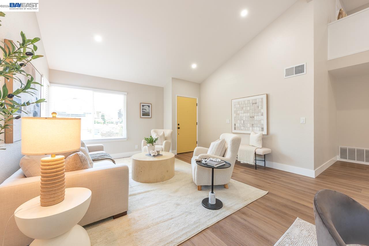 32767 Hilmar St, Union City · Updated Ponderosa Home with Owned Solar in Ponderosa Crossroads | Open House Sunday June 7 · $1,598,000, Photo 3