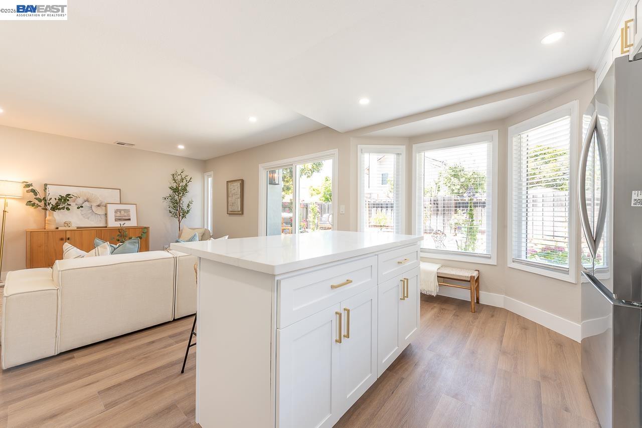 32767 Hilmar St, Union City · Updated Ponderosa Home with Owned Solar in Ponderosa Crossroads | Open House Sunday June 7 · $1,598,000, Photo 11