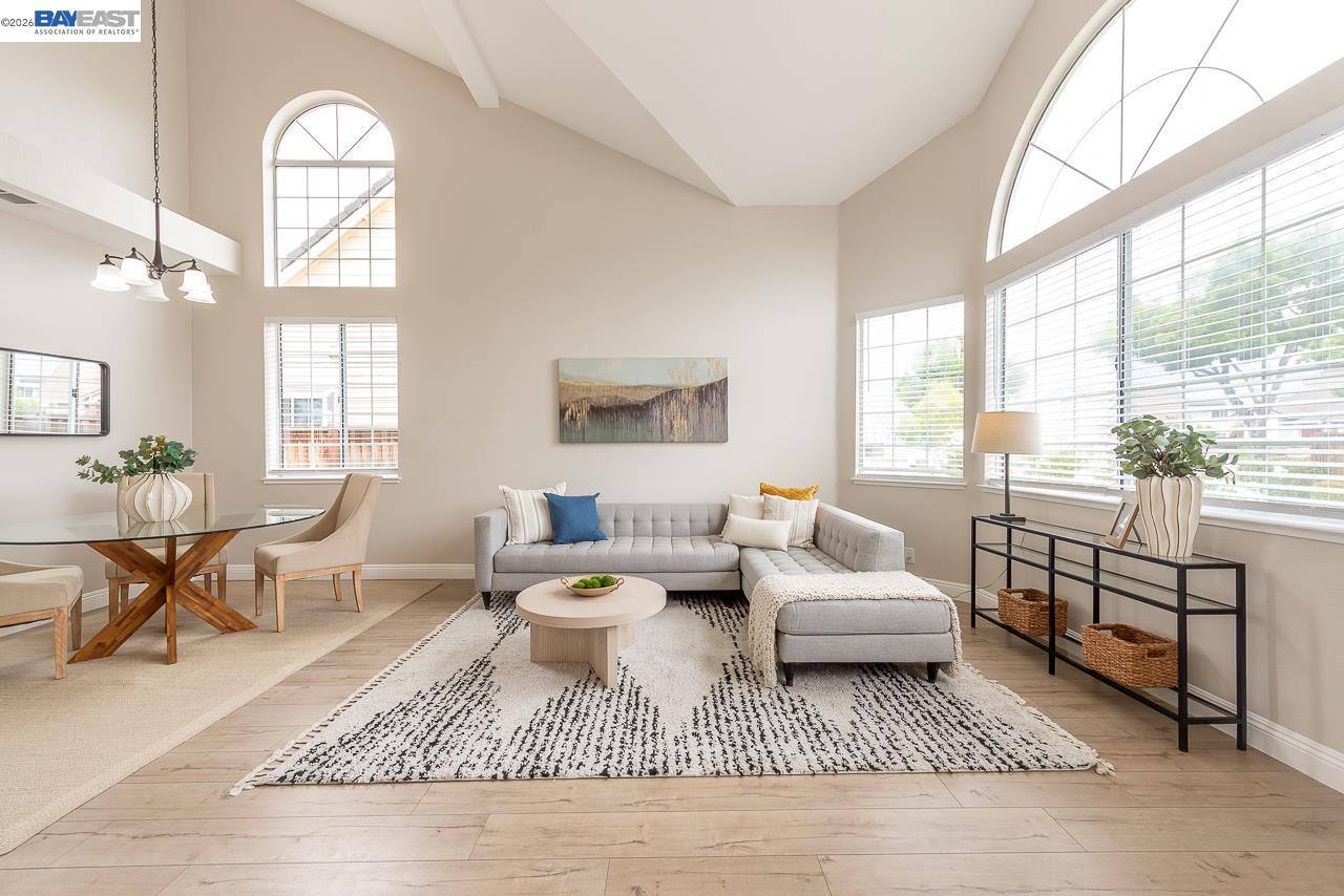 4780 Cabello St, Union City · Contemporary KB Home in California Gallery | Price Improved to $1,548,000, Photo 2