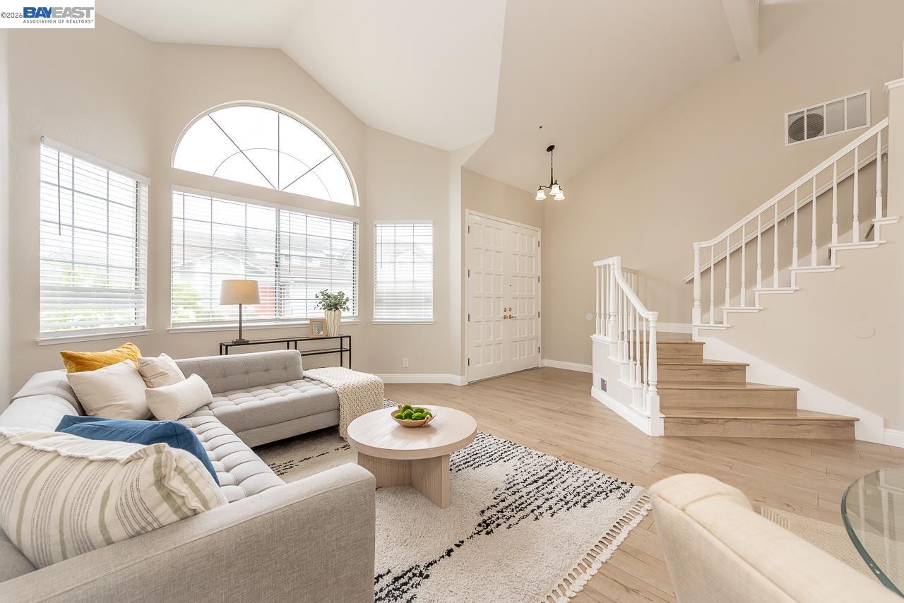 4780 Cabello St, Union City · Contemporary KB Home in California Gallery | Price Improved to $1,548,000, Photo 4