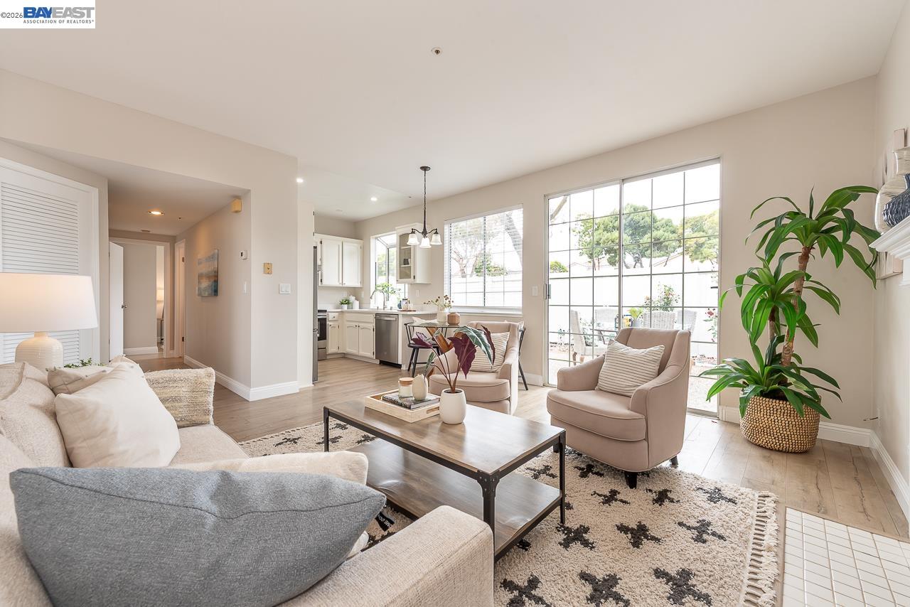 4780 Cabello St, Union City · Contemporary KB Home in California Gallery | Price Improved to $1,548,000, Photo 8