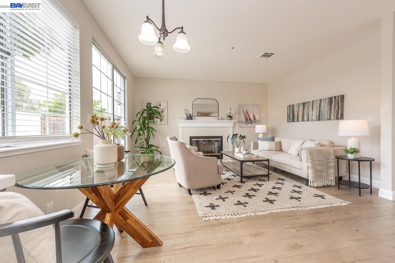 4780 Cabello St, Union City · Contemporary KB Home in California Gallery | Price Improved to $1,548,000, Photo 9
