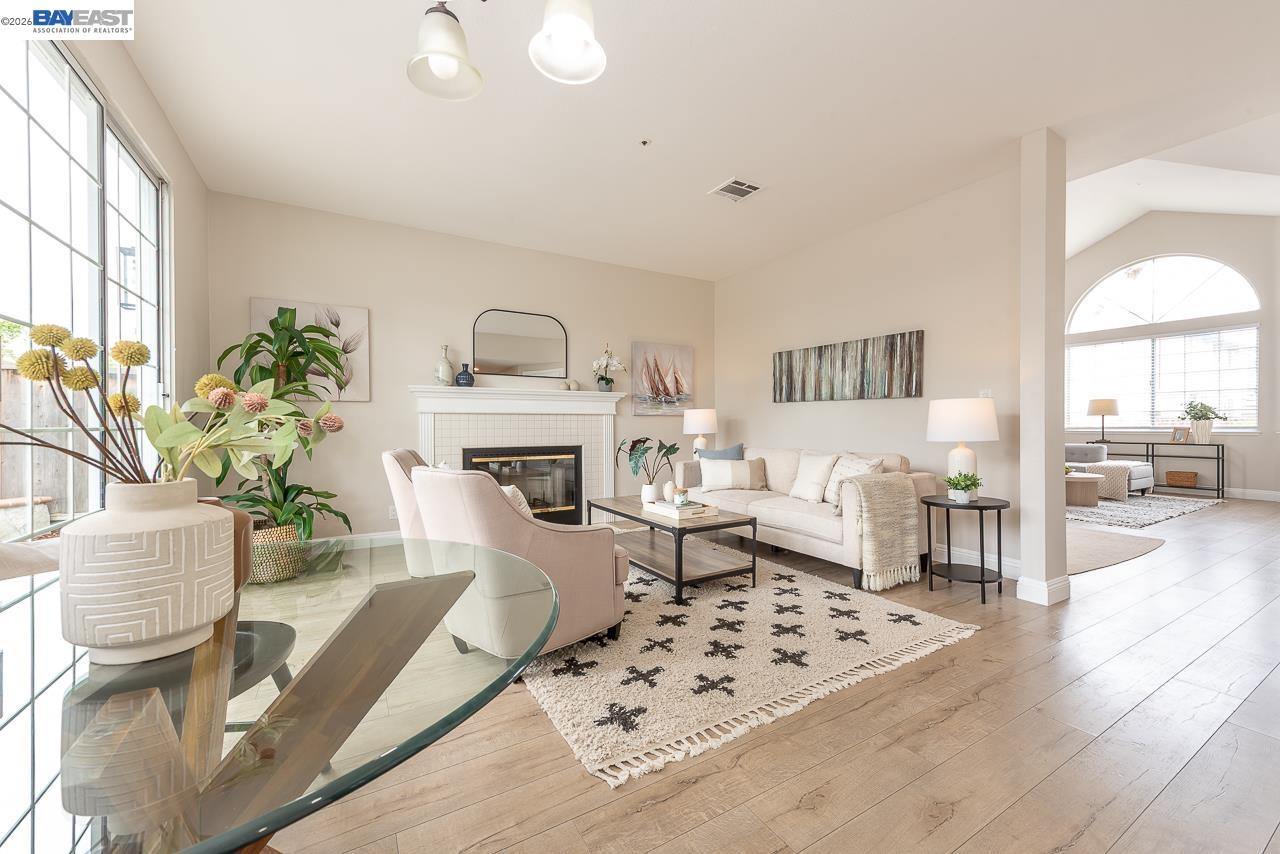 4780 Cabello St, Union City · Contemporary KB Home in California Gallery | Price Improved to $1,548,000, Photo 10