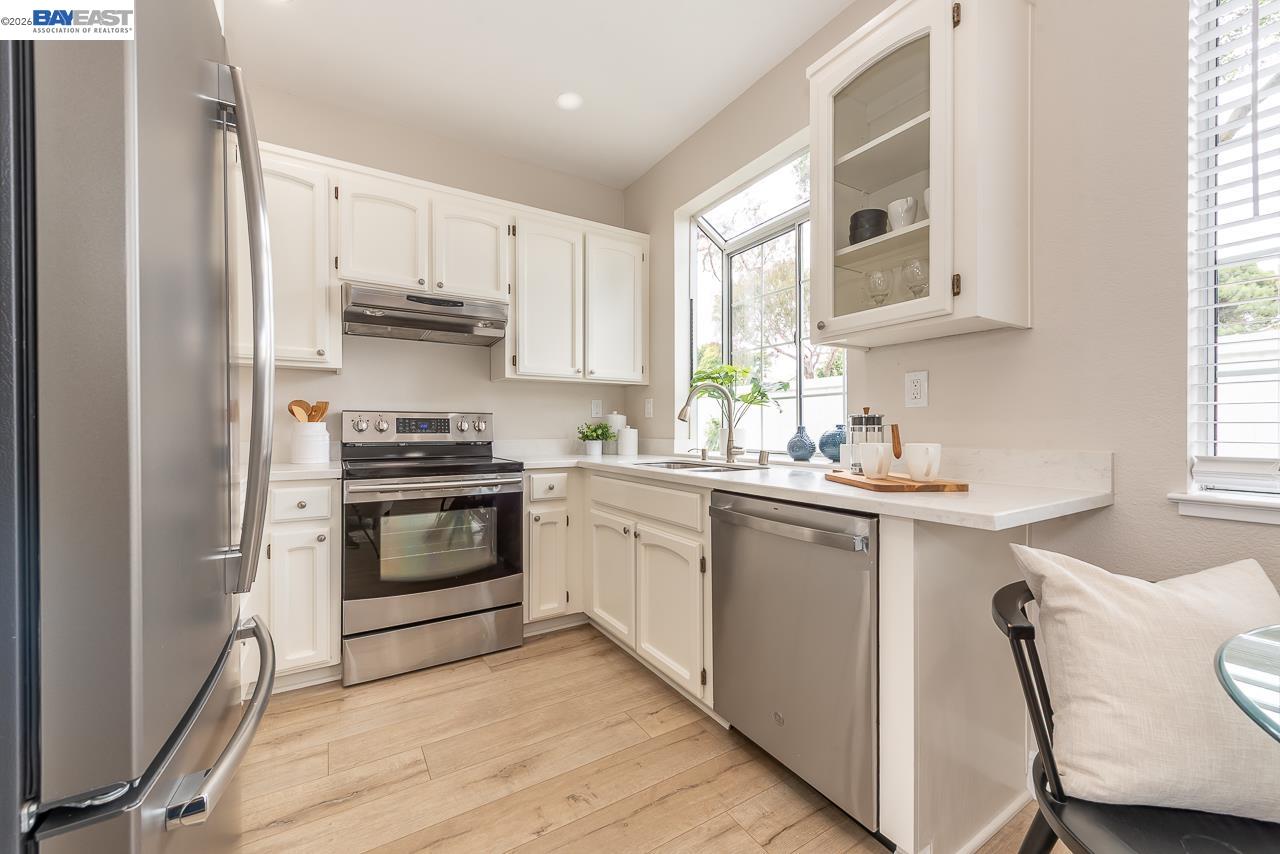 4780 Cabello St, Union City · Contemporary KB Home in California Gallery | Price Improved to $1,548,000, Photo 12