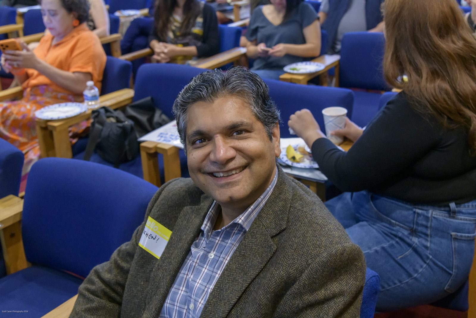 A first-time guest introduces himself