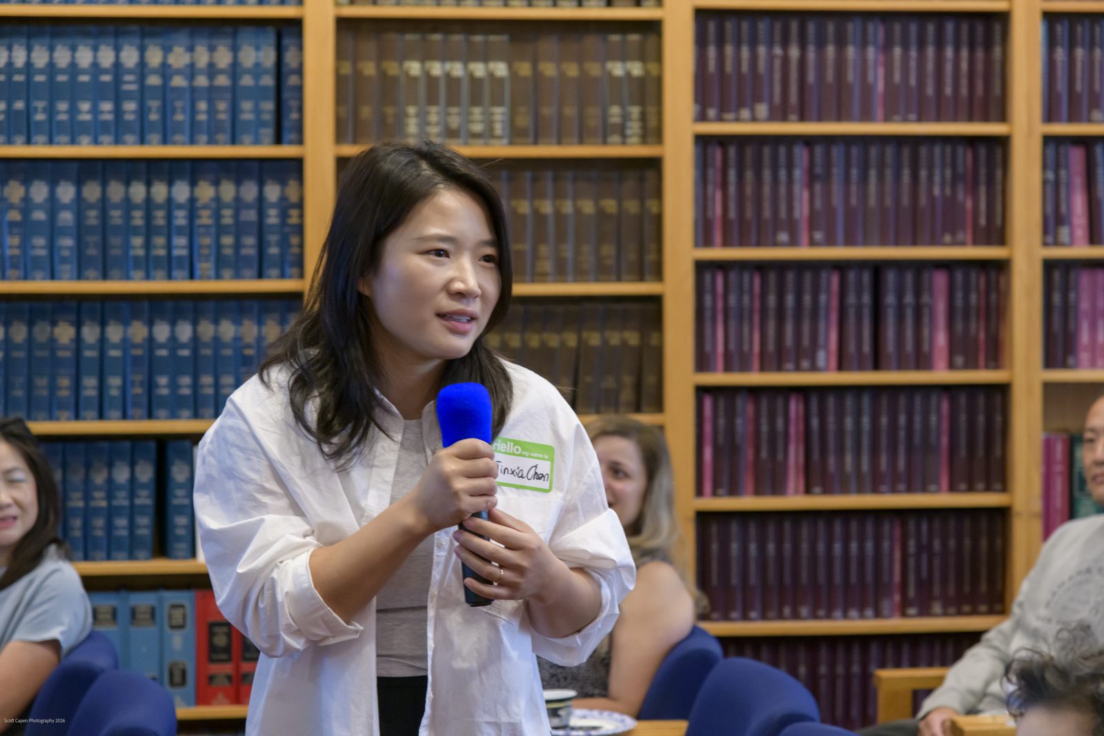 A first-time guest introduces herself